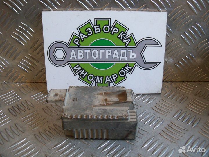 Блок управления вентилятором Mercedes Benz W210