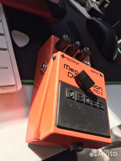 Гитарная педаль Boss Mega Distortion 2