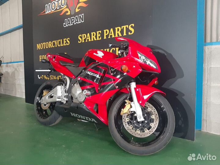 Honda CBR600RR 043064