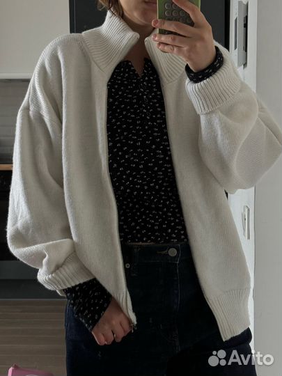 Aim clo свитер белый на молнии