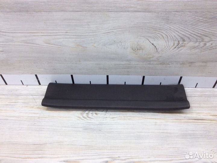 Накладка порога (внутренняя) задняя правая Hyundai