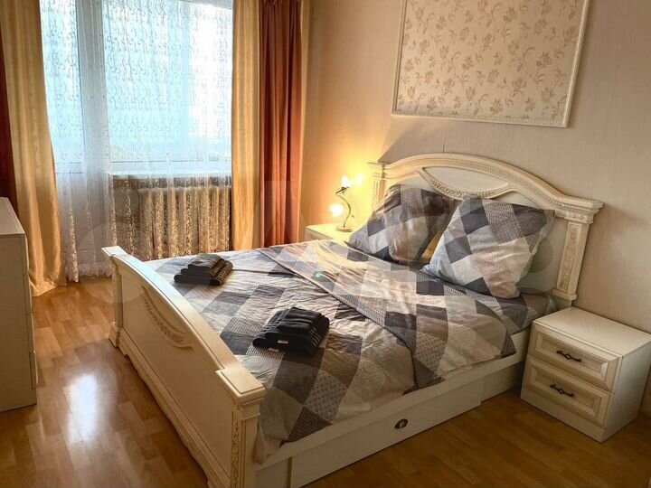 3-к. квартира, 82 м², 3/9 эт.