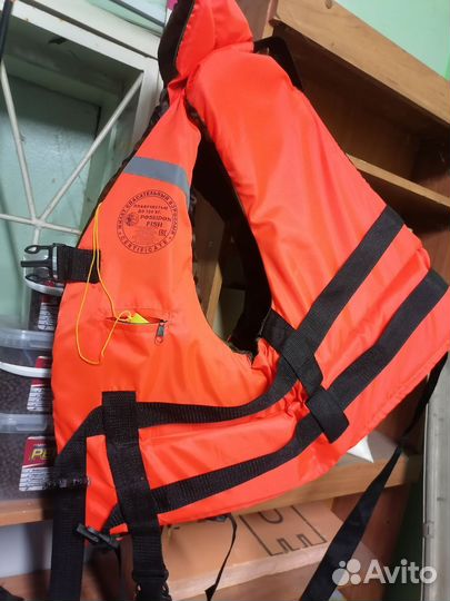 Спасательный жилет до 100,кг и 120 кг, двойные