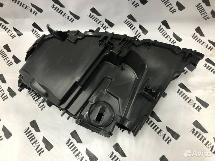 Правый корпус фары BMW 7 series F01 2012-2015 Full