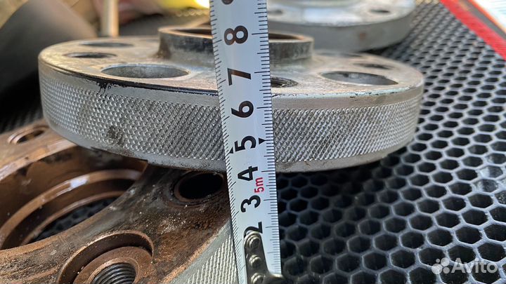 Проставки колесные 5х130