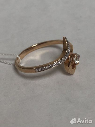 Золотое кольцо с бриллиантами 585