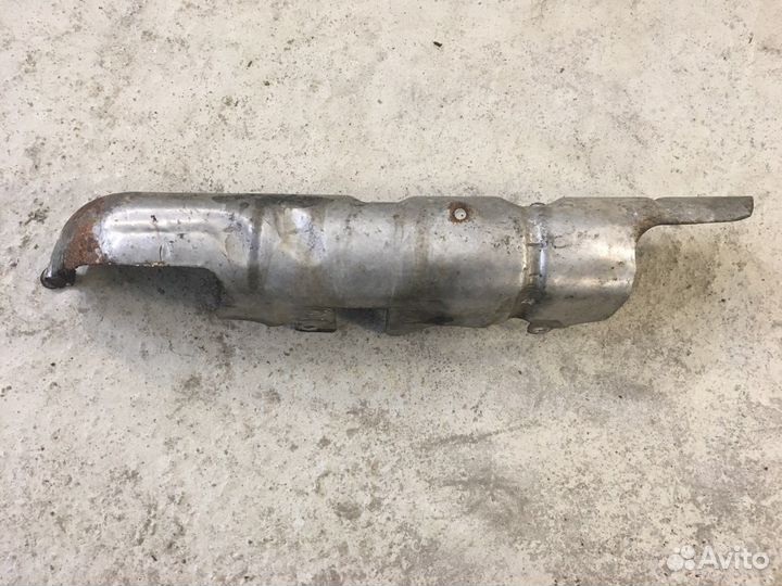 Тепловой экран Volkswagen Phaeton(2090)