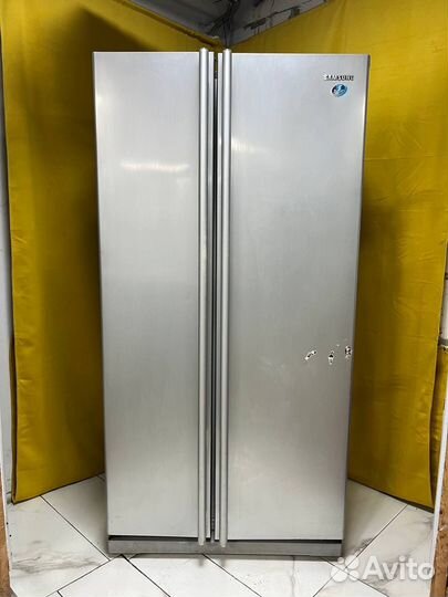 Холодильник side by side Samsung