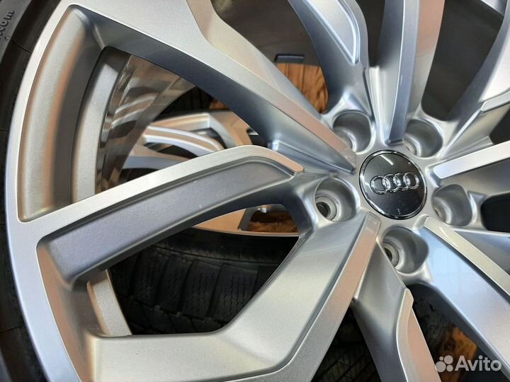 Комплект оригинальных колес r20 для Audi RS4/RS5