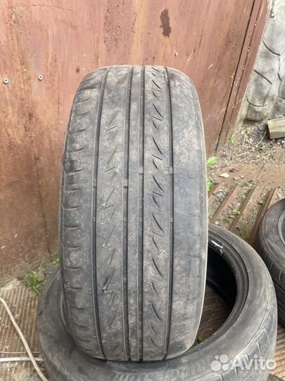 Bridgestone MY-02 Sporty Style 215/55 R17 91