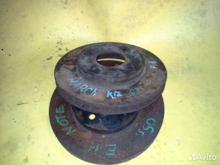 Тормозной диск передний на nissan note E11