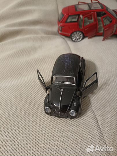Модель автомобиля металл