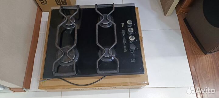 Газовая варочная панель AEG. Стекло. Италия. Б/У