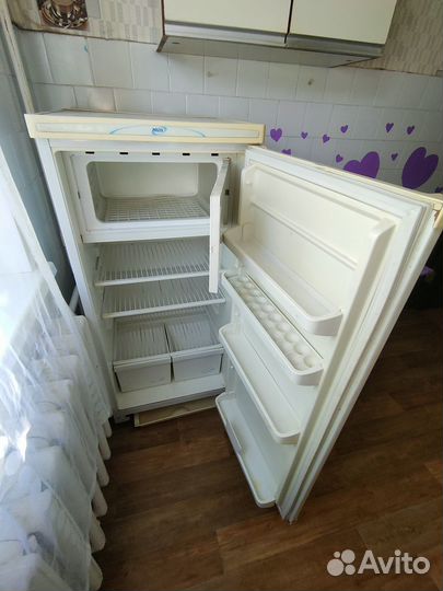 Холодильник б/у Pozis