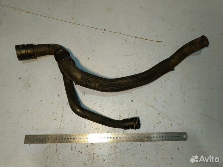 Патрубок радиатора левый Volvo Xc60 I 2.0 2011