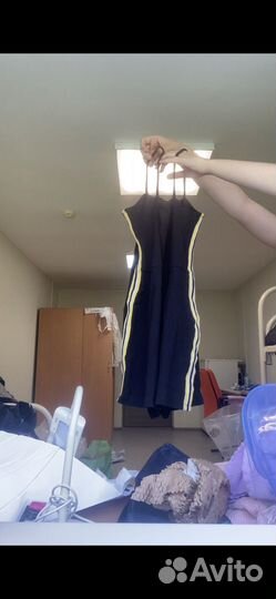 Летний комбинезон на лямках в желтую полоску