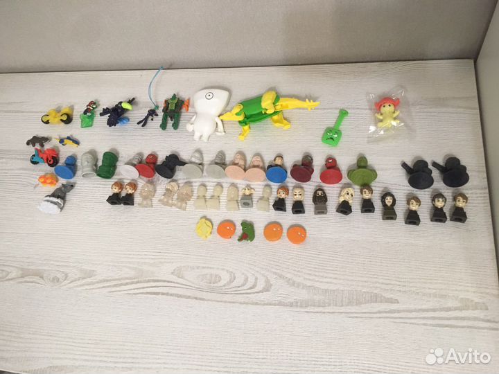 Мелкие игрушки для мальчика