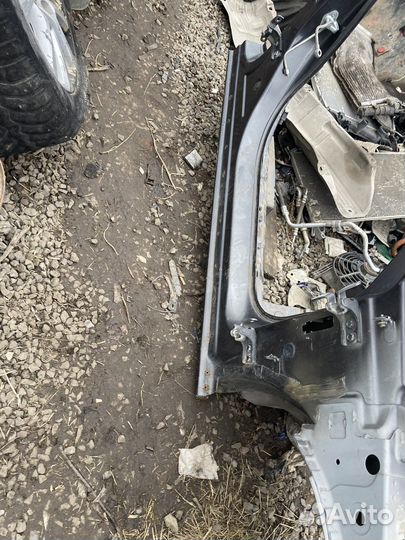 Передний правый ланжерон (четверть) opel Astra j