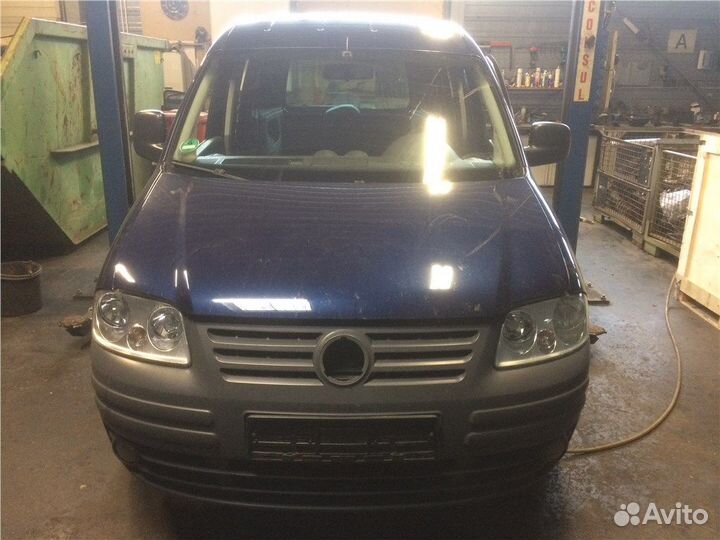 Разбор на запчасти Volkswagen Caddy