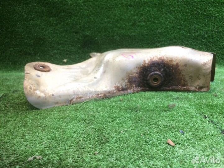 Экран тепловой передний Mitsubishi Lancer 10 4B11