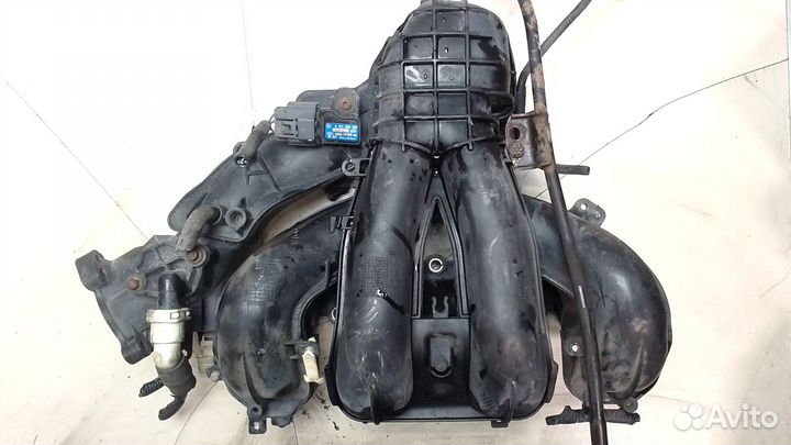 Коллектор впускной Ford Escape, 2008