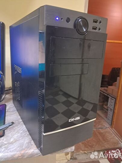Игровой компьютер в комплекте