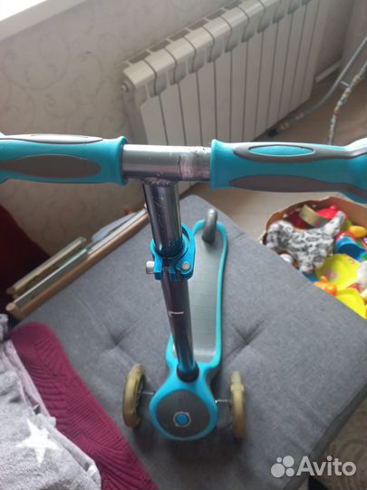 Трехколесный самокат globber