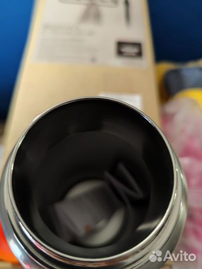 Термос металлический вакуумный 1л