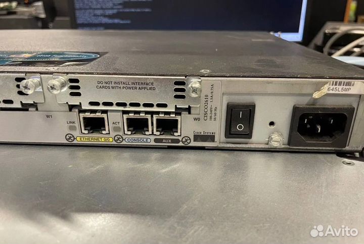 Маршрутизатор cisco 2610