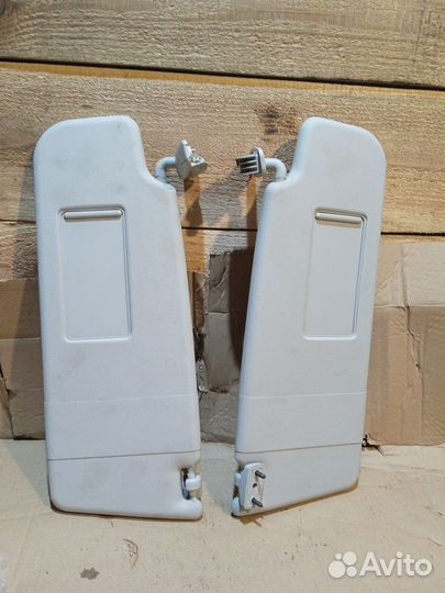 Козырек солнцезащитный Skoda Yeti