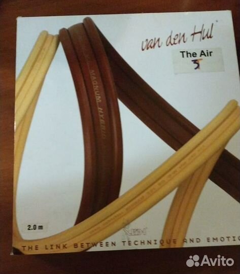 Van den hul The AIR 3T 2 метра разъем busberri 2-2