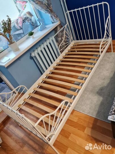 Детская кровать IKEA (раздвижная)