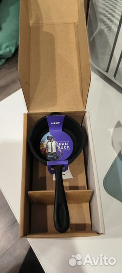 Магнитный держатель для наушников nzxt pan puck