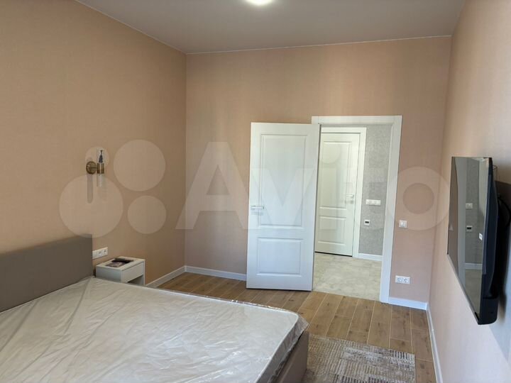 2-к. квартира, 80 м², 10/11 эт.