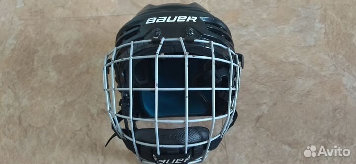 Шлем хоккейный bauer