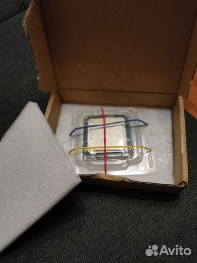 Intel xeon e5 2697 v2