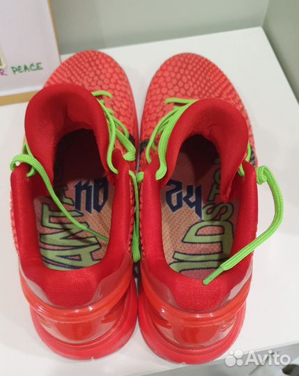Nike Kobe 6 Reverse Grinch