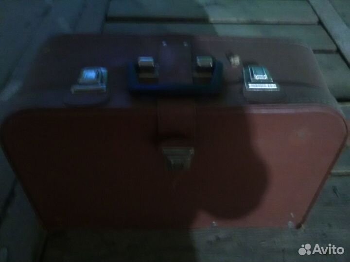 Продам швейную машину