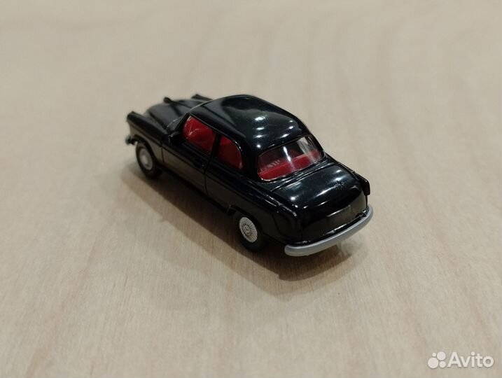 A25) Borgward Isabella (1954-1962) Coupe