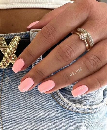 Маникюр педикюр