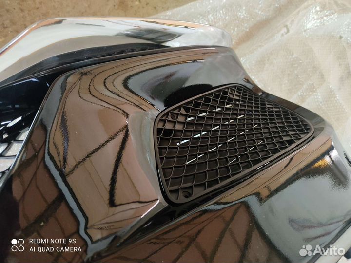 Бампер на Мерседес E-class W212 AMG