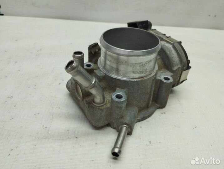 Дросельная заслонка Hyundai Solaris седан G4FC