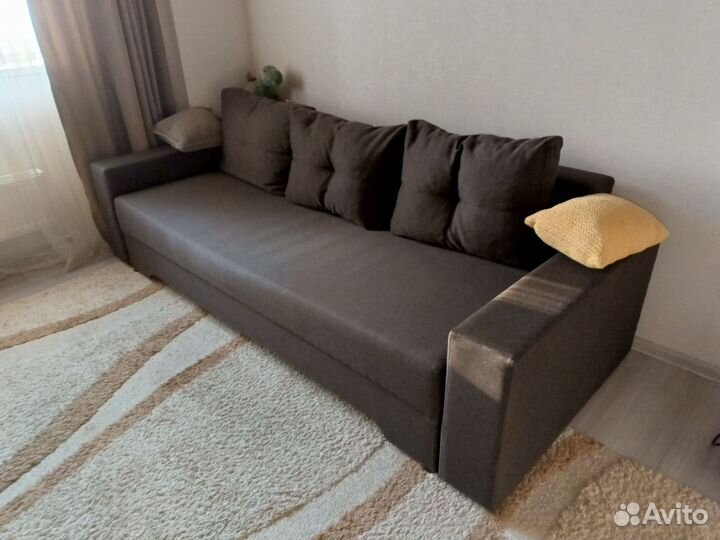 Диван бу в отличном состоянии