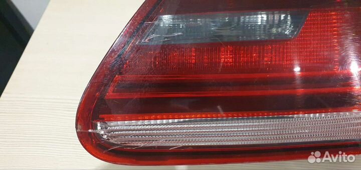 Фара багажника правая passat cc