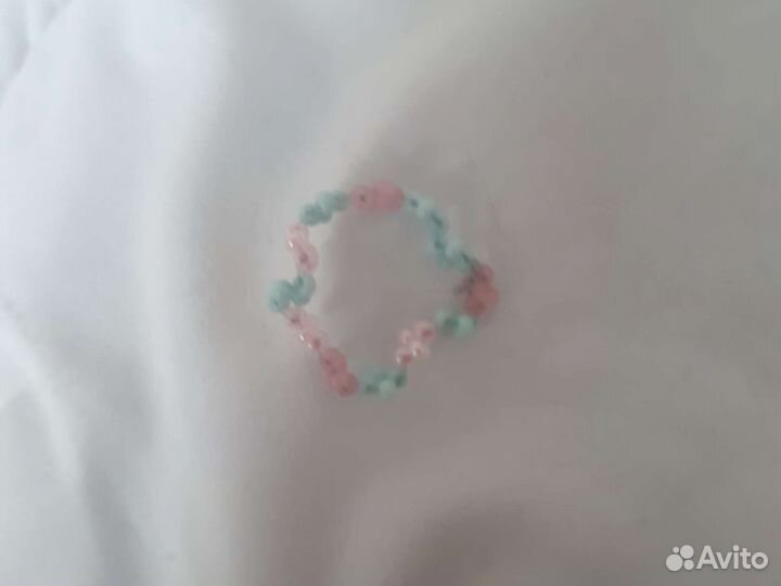 Кольцо для девочек из бисера