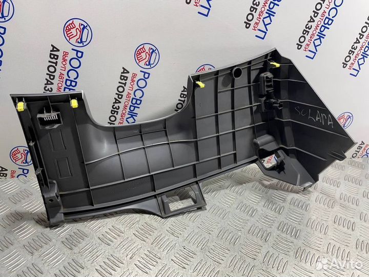 Накладка торпедо Toyota Camry Solara