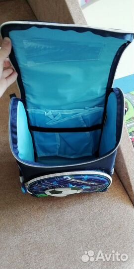 Рюкзак школьный