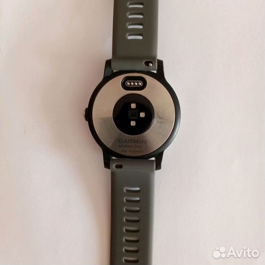 Часы garmin vivoactive 3