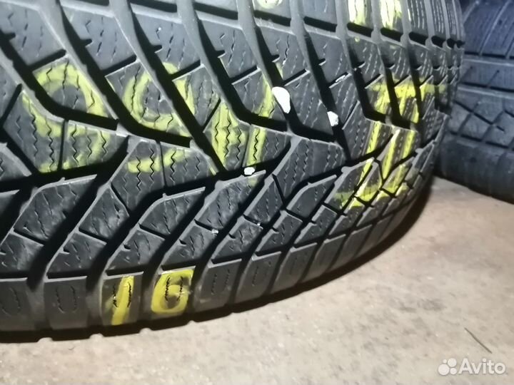 Yokohama BluEarth Winter V905 225/60 R17