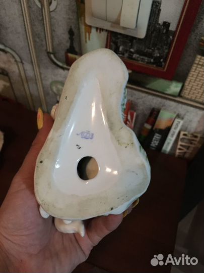 Скульптура фарфоровая СССР «Юный солдат»